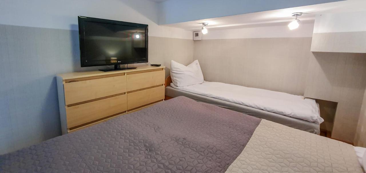 Holiday Home Slavia New S8 Miedzyzdroje Z Antresola I Balkonem Przy Plazy Екстериор снимка