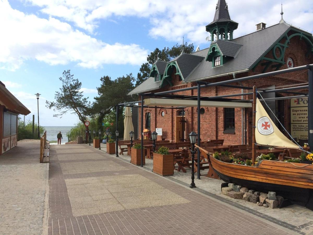 Holiday Home Slavia New S8 Miedzyzdroje Z Antresola I Balkonem Przy Plazy Екстериор снимка